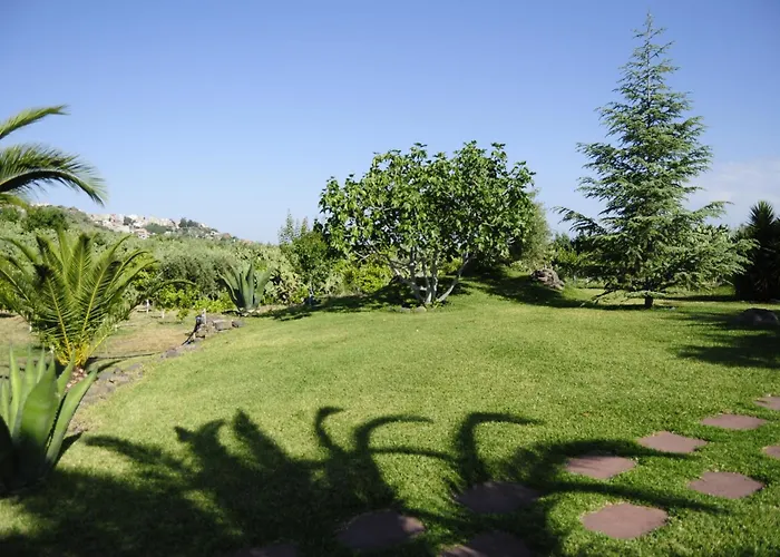 Villa Mendolito